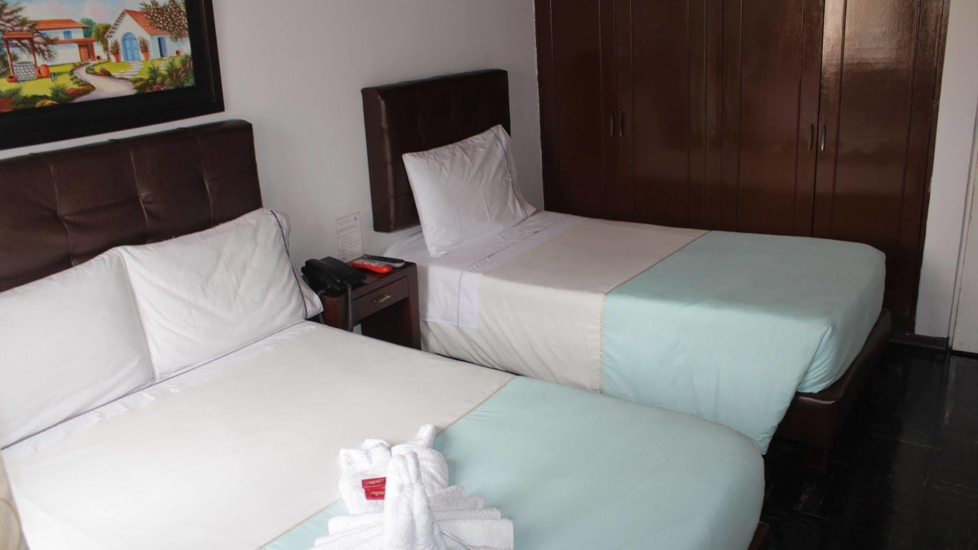 Hostel Av Suba 116 波哥大 外观 照片